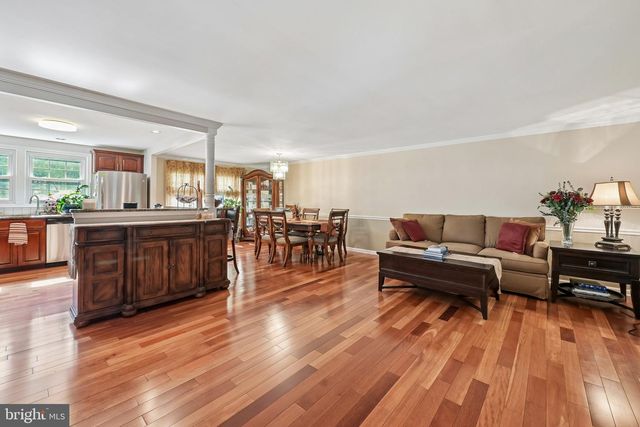 35 NORTHAMPTON DR, Willingboro, NJ 08046