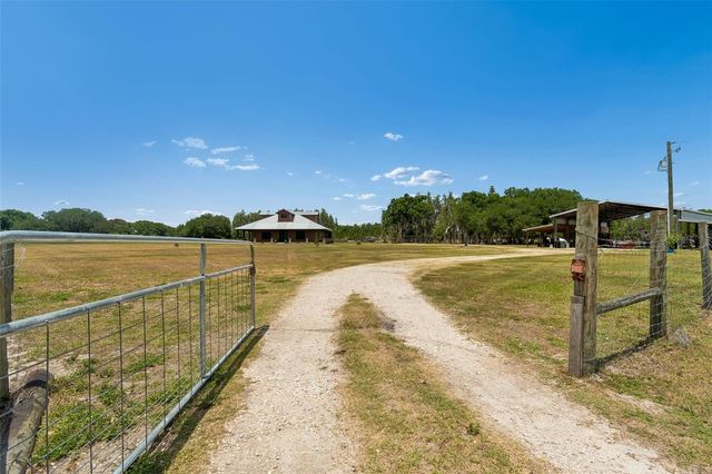 41451 NIPPER ROAD, Zephyrhills, FL 33540