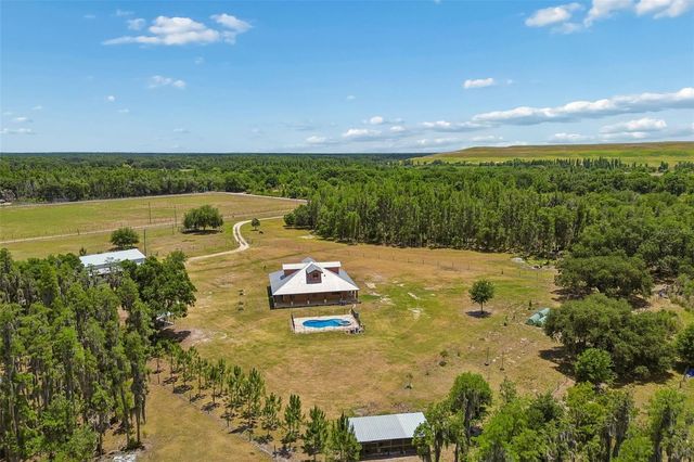 41451 NIPPER ROAD, Zephyrhills, FL 33540