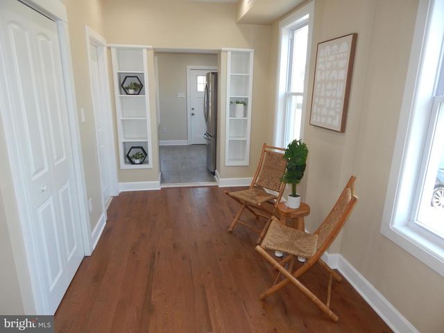 3042 E MONUMENT ST, Baltimore, MD 21205