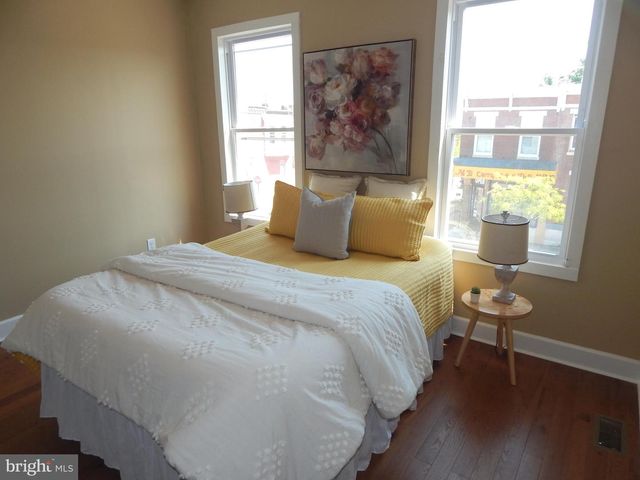 3042 E MONUMENT ST, Baltimore, MD 21205