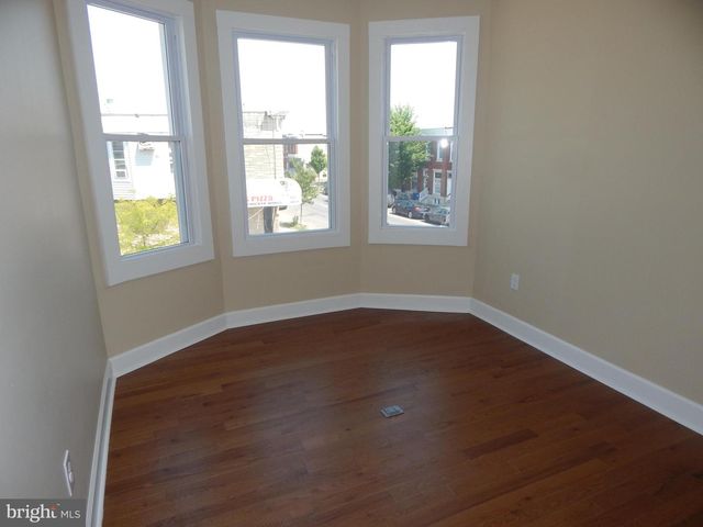 3042 E MONUMENT ST, Baltimore, MD 21205