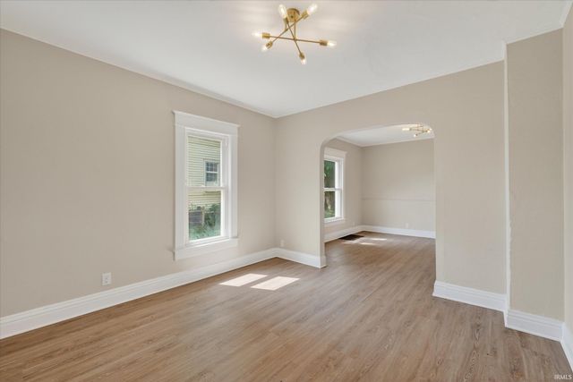 1434 E 4Th Street, Mishawaka, IN 46544