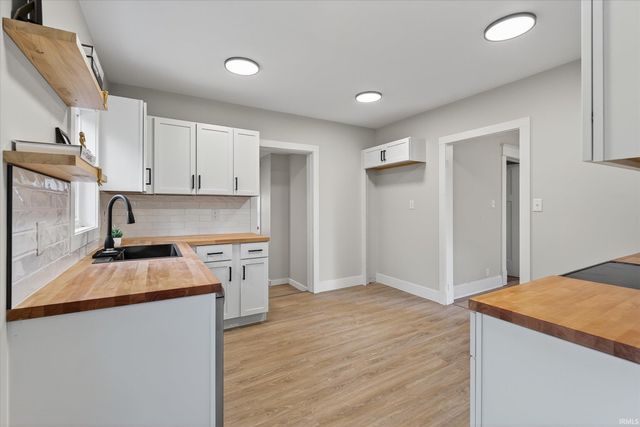 1434 E 4Th Street, Mishawaka, IN 46544