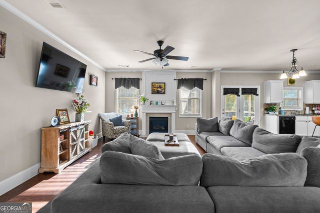 190 Tudor Way, Senoia, GA 30276