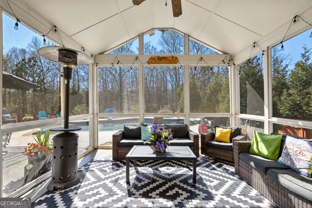 190 Tudor Way, Senoia, GA 30276