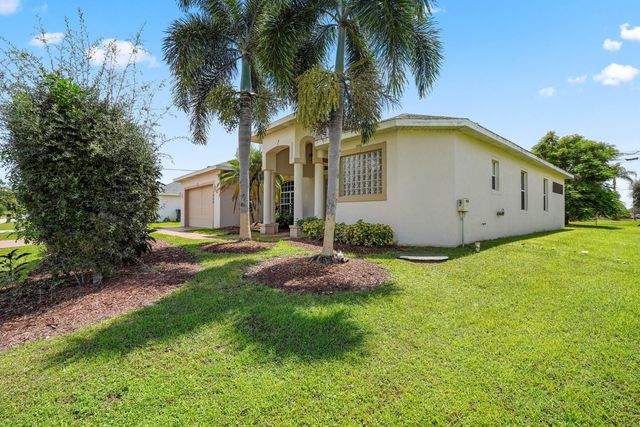 1092 SW Majorca Avenue, Port St. Lucie, Port St Lucie, FL 34953