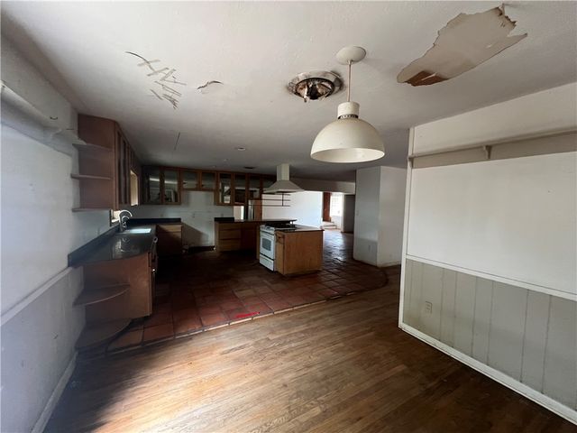 6042 Ebonwood Dr, Corpus Christi, TX 78412