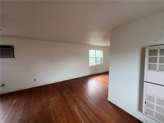 6042 Ebonwood Dr, Corpus Christi, TX 78412