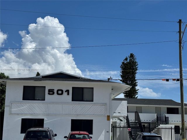 501 SE 23rd Street 12, Fort Lauderdale, FL 33316