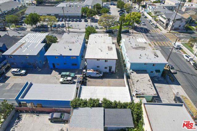 1204 S Hobart Boulevard, Los Angeles, CA 90006