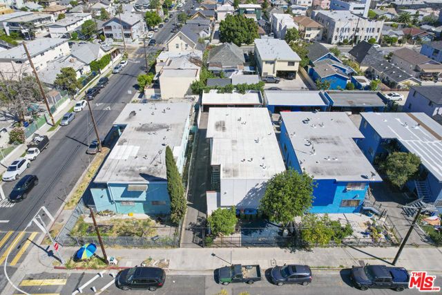 1204 S Hobart Boulevard, Los Angeles, CA 90006