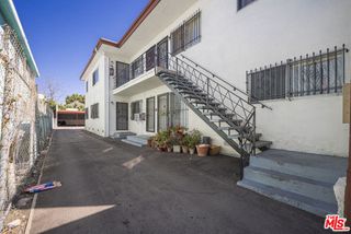 1204 S Hobart Boulevard, Los Angeles, CA 90006