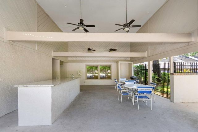 5151 PURITAN CIRCLE 1022, Tampa, FL 33617