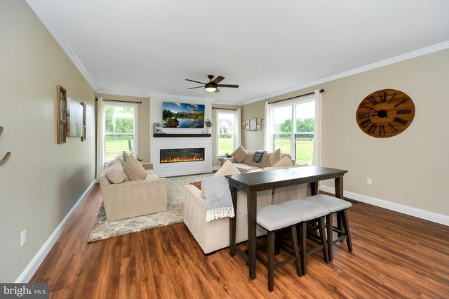 13214 BRISTOW RD, Nokesville, VA 20181