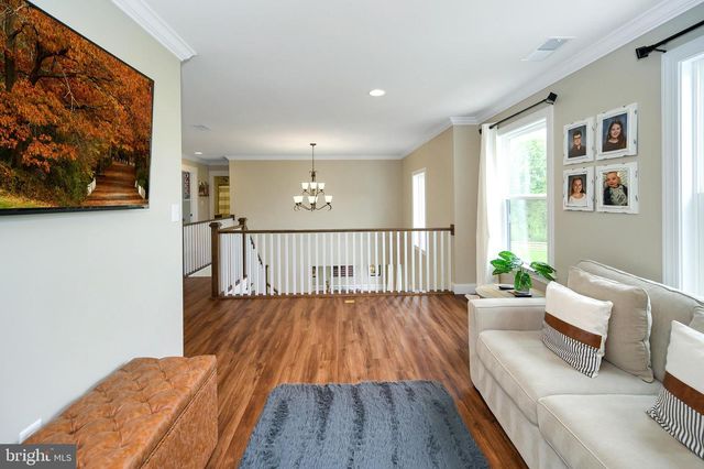 13214 BRISTOW RD, Nokesville, VA 20181