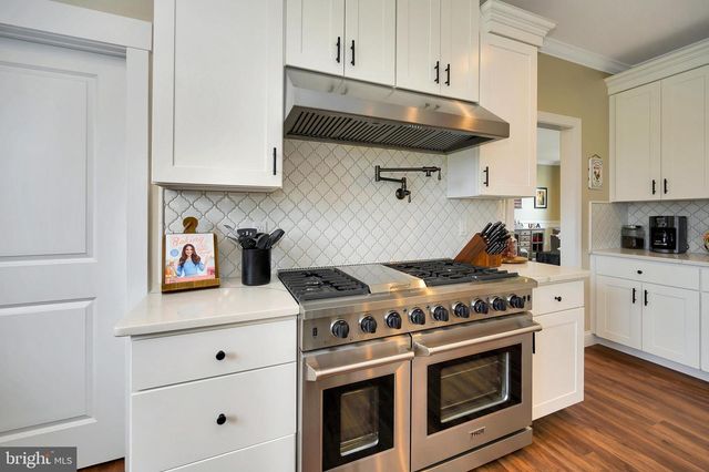 13214 BRISTOW RD, Nokesville, VA 20181