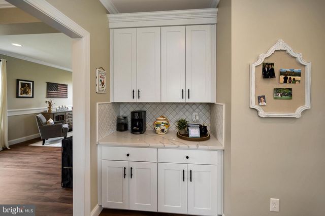 13214 BRISTOW RD, Nokesville, VA 20181
