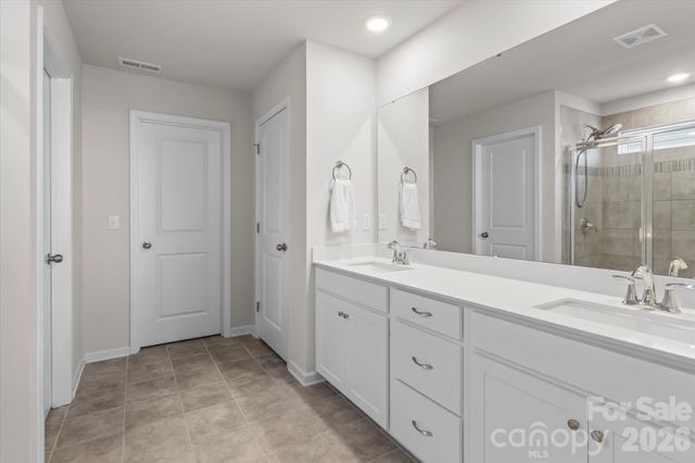 7418 Echoing Hills Lane, Maiden, NC 28650