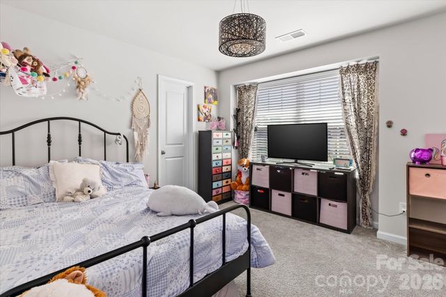 7418 Echoing Hills Lane, Maiden, NC 28650