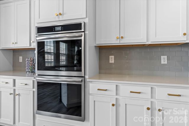 7418 Echoing Hills Lane, Maiden, NC 28650