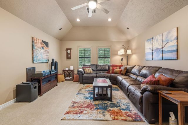 15026 Timbershade Crossing, Magnolia, TX 77355