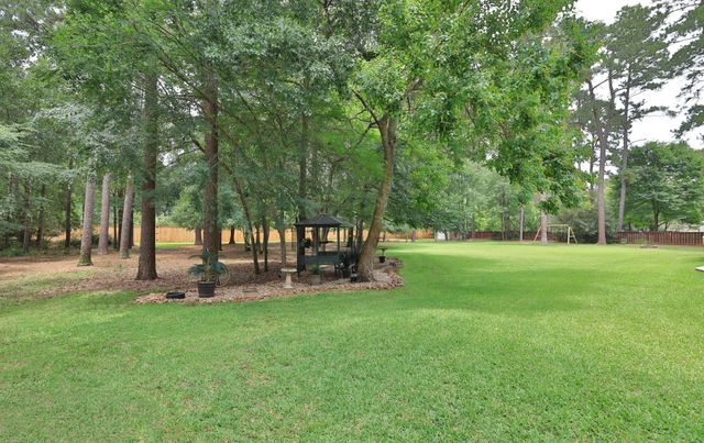 15026 Timbershade Crossing, Magnolia, TX 77355