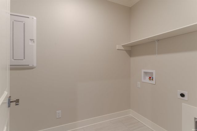 6956 Barlow Court, Newburgh, IN 47630