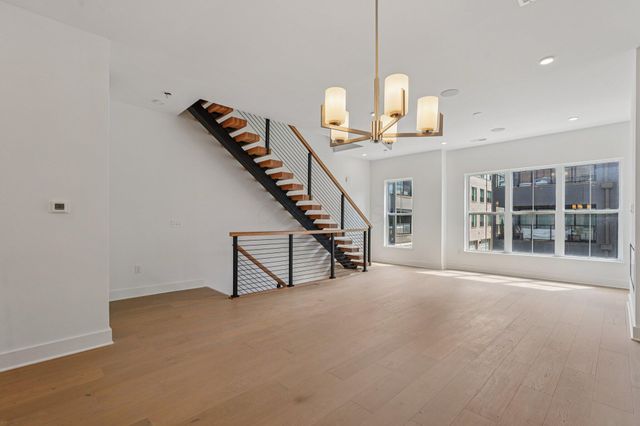 276 Dickenson Street, Columbus, OH 43215