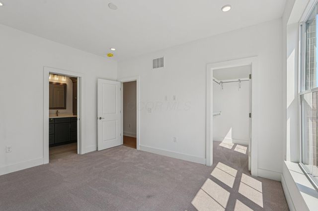 276 Dickenson Street, Columbus, OH 43215