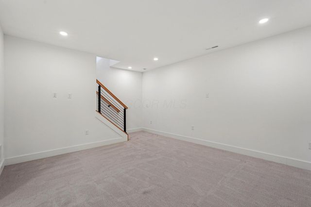 276 Dickenson Street, Columbus, OH 43215