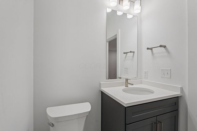 276 Dickenson Street, Columbus, OH 43215