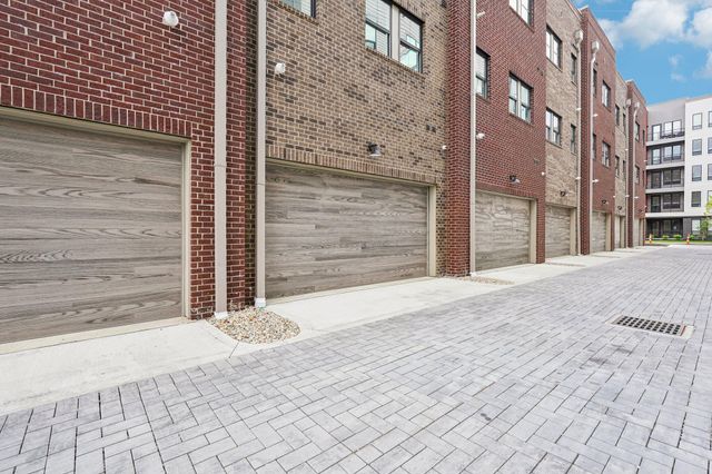 276 Dickenson Street, Columbus, OH 43215