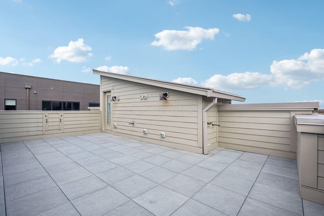 276 Dickenson Street, Columbus, OH 43215