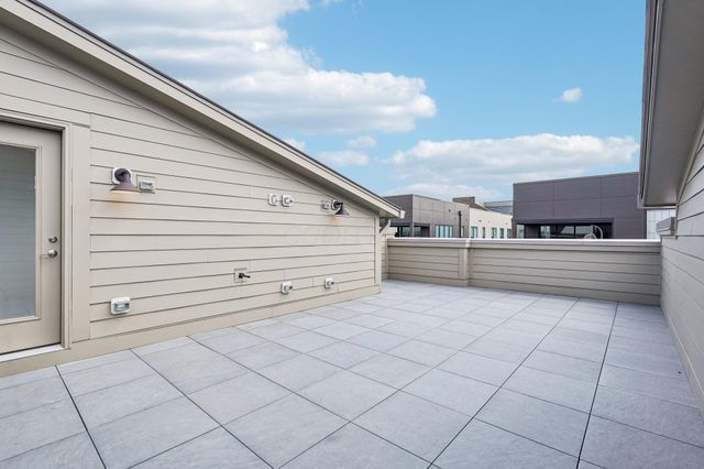 276 Dickenson Street, Columbus, OH 43215