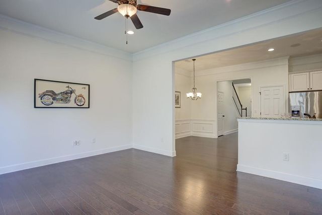 104 Wellington Trace, Atlanta, GA 30328