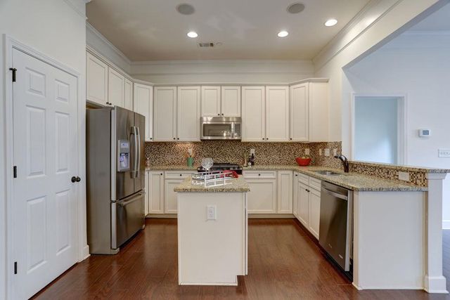 104 Wellington Trace, Atlanta, GA 30328