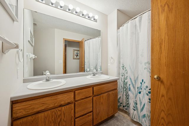 13526 Daisy Court, Rosemount, MN 55068