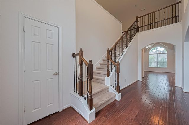 15 Gull Rock Place, Spring, TX 77389