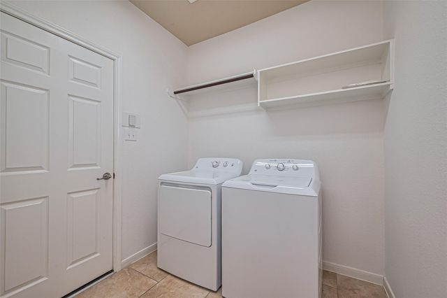 15 Gull Rock Place, Spring, TX 77389