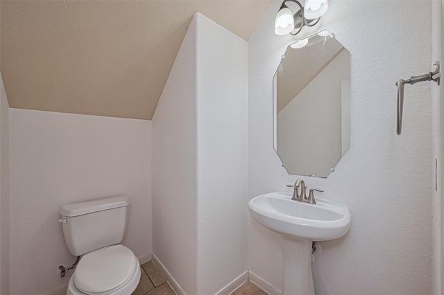 15 Gull Rock Place, Spring, TX 77389