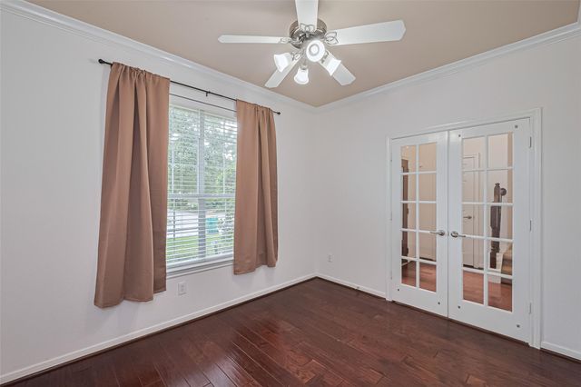 15 Gull Rock Place, Spring, TX 77389