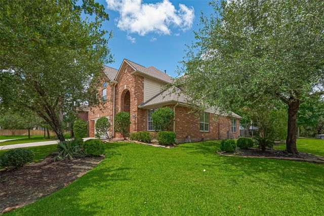 15 Gull Rock Place, Spring, TX 77389