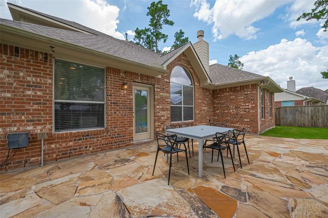 15 Gull Rock Place, Spring, TX 77389