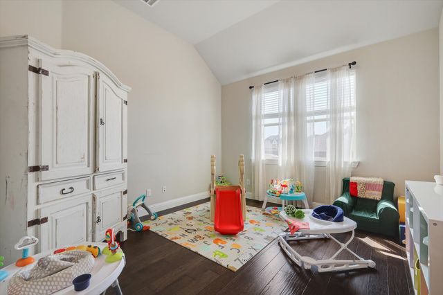 6612 Woodmere Court, Argyle, TX 76226