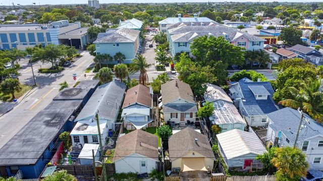 306 N J Street, Lake Worth Beach, FL 33460