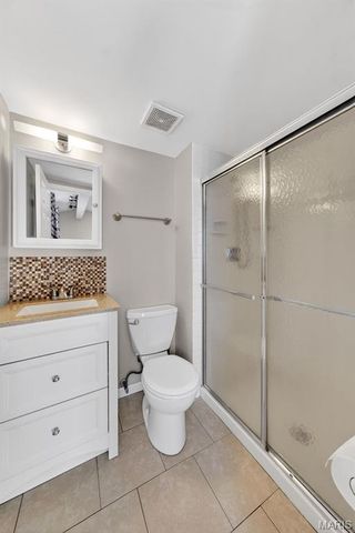 6 Dogwood Lane, St Peters, MO 63376