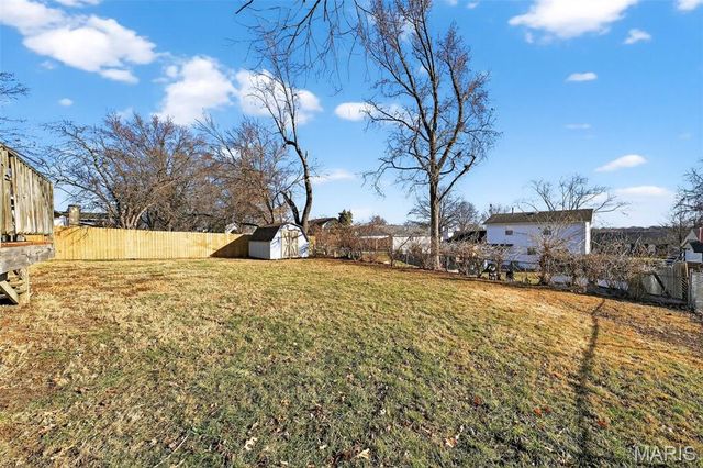 6 Dogwood Lane, St Peters, MO 63376