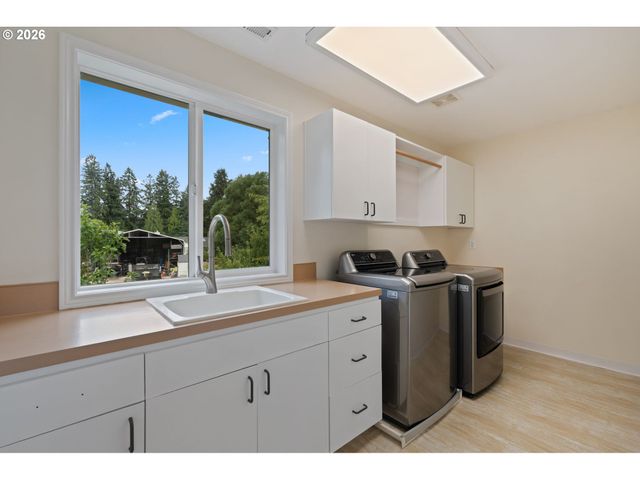 15002 Nw 15TH Ave, Vancouver, WA 98685