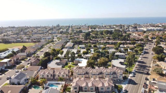 719 Magnolia Avenue, Carlsbad, CA 92008